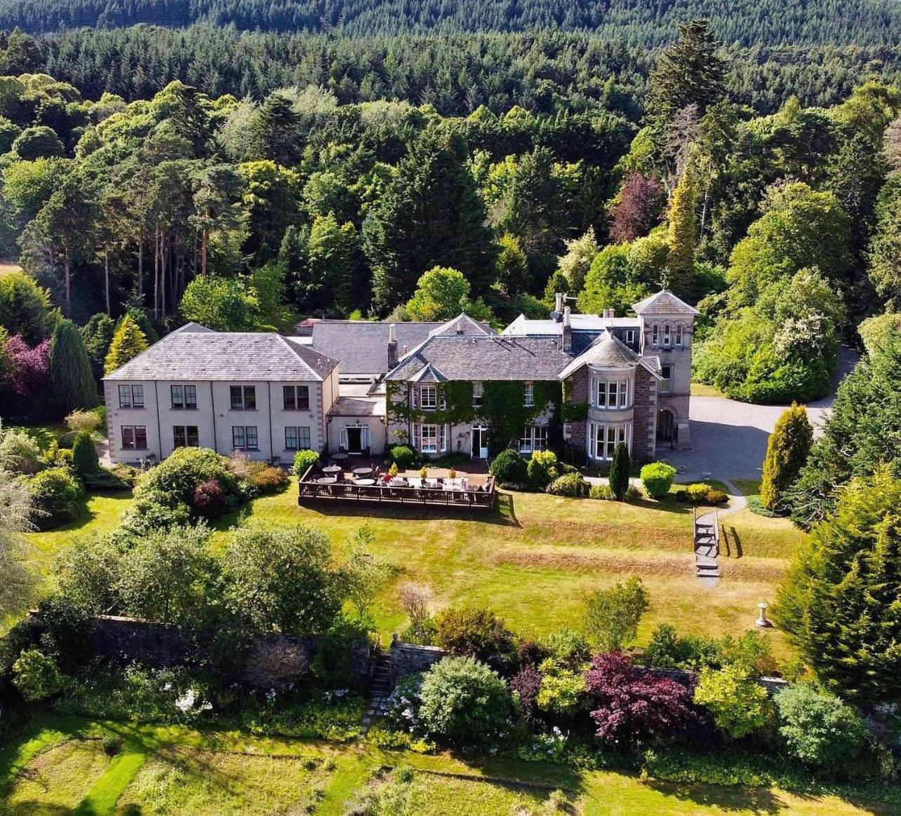 Hotel Loch Ness 4*